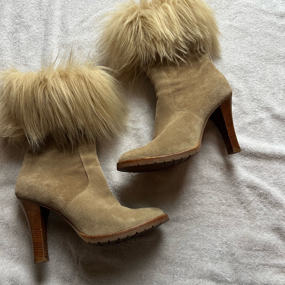 Suede Ankle Boots w/ Faux Fur Trim & Heel | Tan | Size 8.5